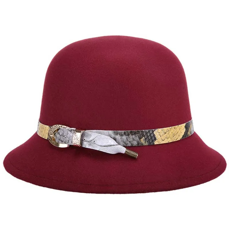 wide brim top hat