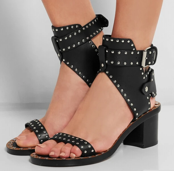 Black Extreme Chunky Sole Lace Up Ankle Boots | Missguided | Lace up ankle boots, Women shoes 
