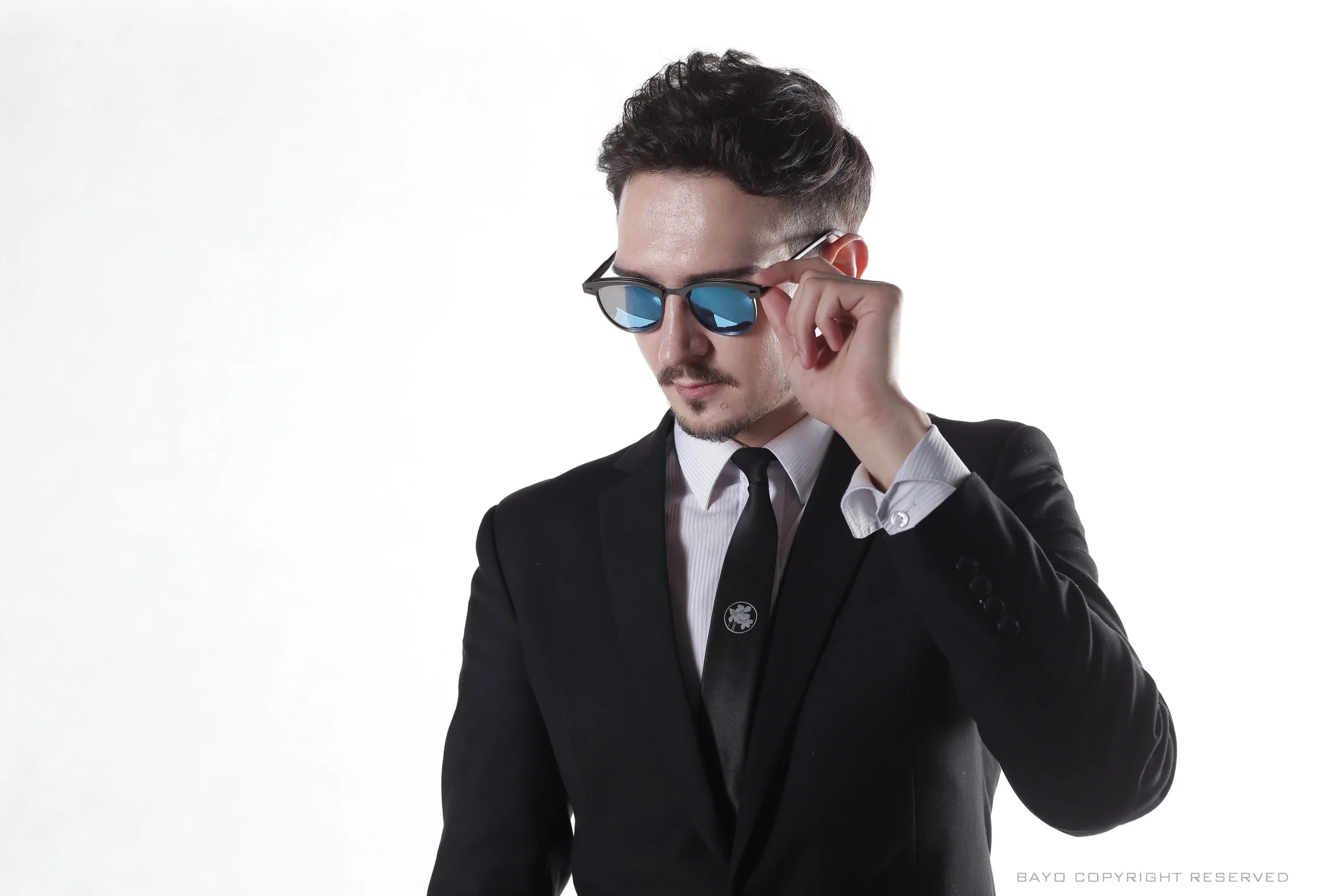 

BAYO CLASSIC VINTAGE POLARIZED DRIVING MEN SUNGLASS