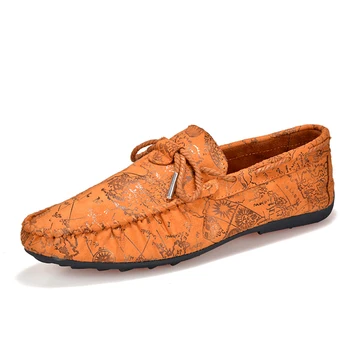 

Pointed Toe Handmade Men Loafers Fashion Tassels Flats Summer Slip On Driving Shoes Soft Bottom Sole Printing Pattern Upper