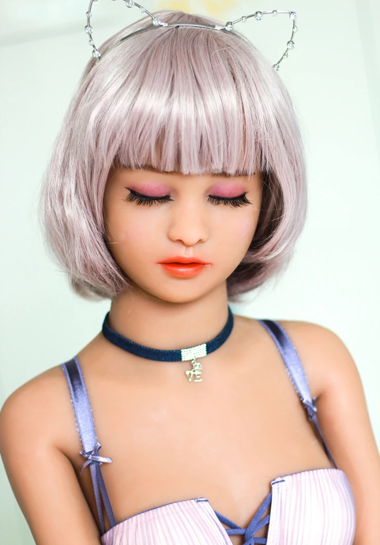 140 flat breast-Darcy (12)