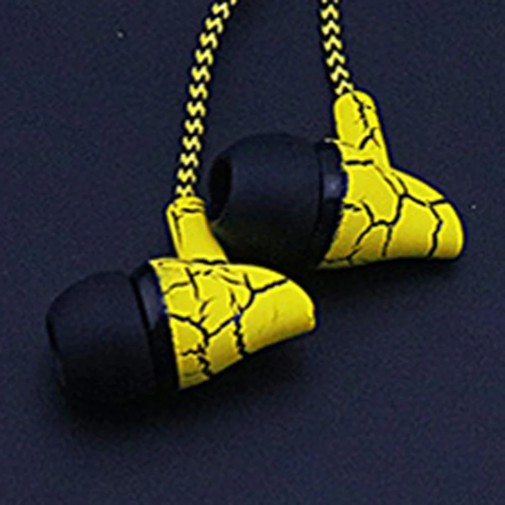 Wired headset music bass headphoneIn Ear earphone with microphone for iPhones Mobile Phones MP3 MP4