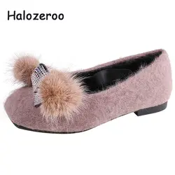 Halozeroo новые зимние для маленьких девочек Мех животных Черная Обувь Детский Бренд со стразами мягкие Лоферы детей модные теплые туфли на