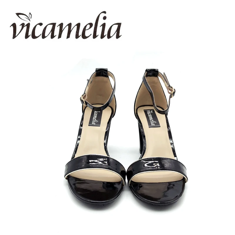 sandals shoes