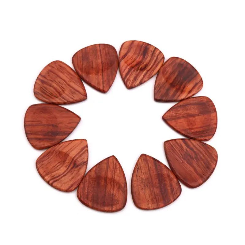 

Wooden Plectrums Picks Guitar Bass Hearted Shape Accessory