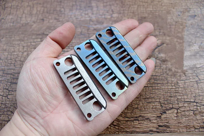 1PC TC4 Titanium Alloy Jeep Wrangler EDC Adult Man Creative Toy Gift Key Pendant Key Ring Pendant Accessories EDC Pocke Tools
