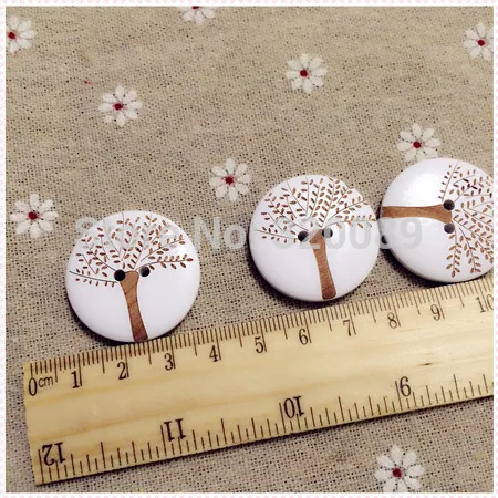 

20pcs 30mm Large Wood Buttons Tree Engraving Lacer Sewing Button DIY Christmas Embellishments Cardmaking Scrapbooking