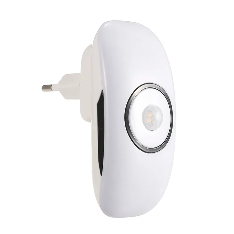 

CHENGYILT Night lamp AC 80-260V Human Body motion sensor light 3.6W 18leds EU/US plug Sensor Night light for Emergency