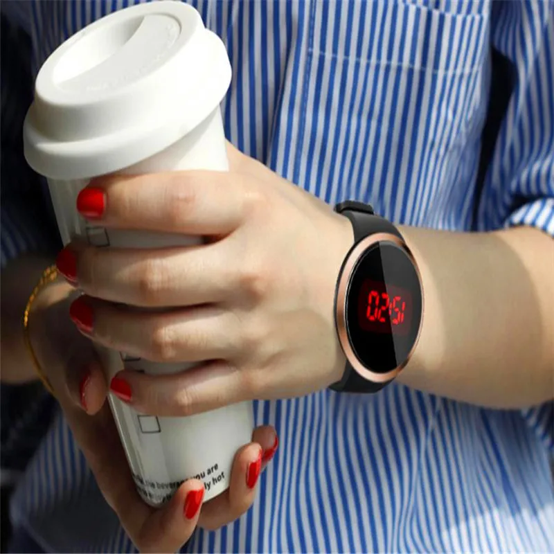 

Horloges Mannen Fashion Waterproof Men's LED Touch Screen Day Date Silicone Wrist Watch Drop Shipping Sep22