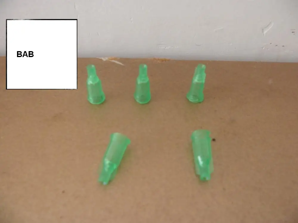 

Green Color Syringe Tip Caps/dispensing syringe barrel tip cap with Luer Lock/Screw Type Connection-10,000pcs/lot Free shipping