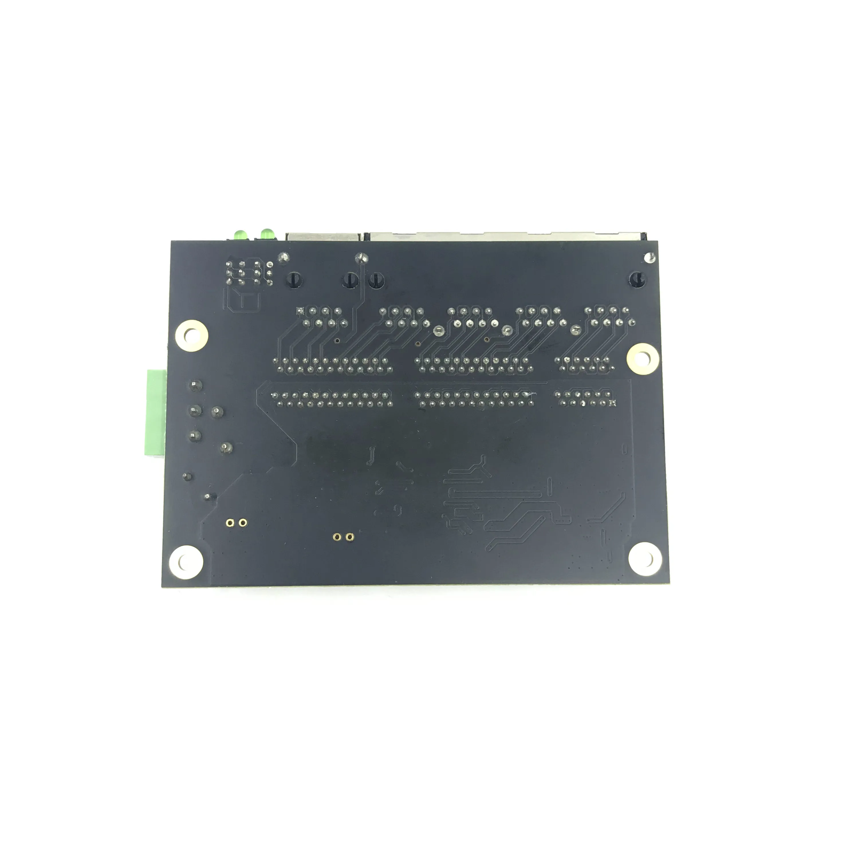 Рисунок 5 - Ethernet коммутатор модуль 5 портов