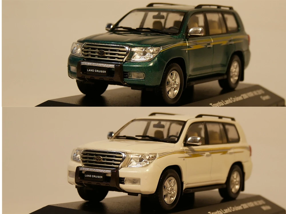 

J-Collection 1:43 Toyota Land Cruiser 200 VXR V8 2010 Diecast model car