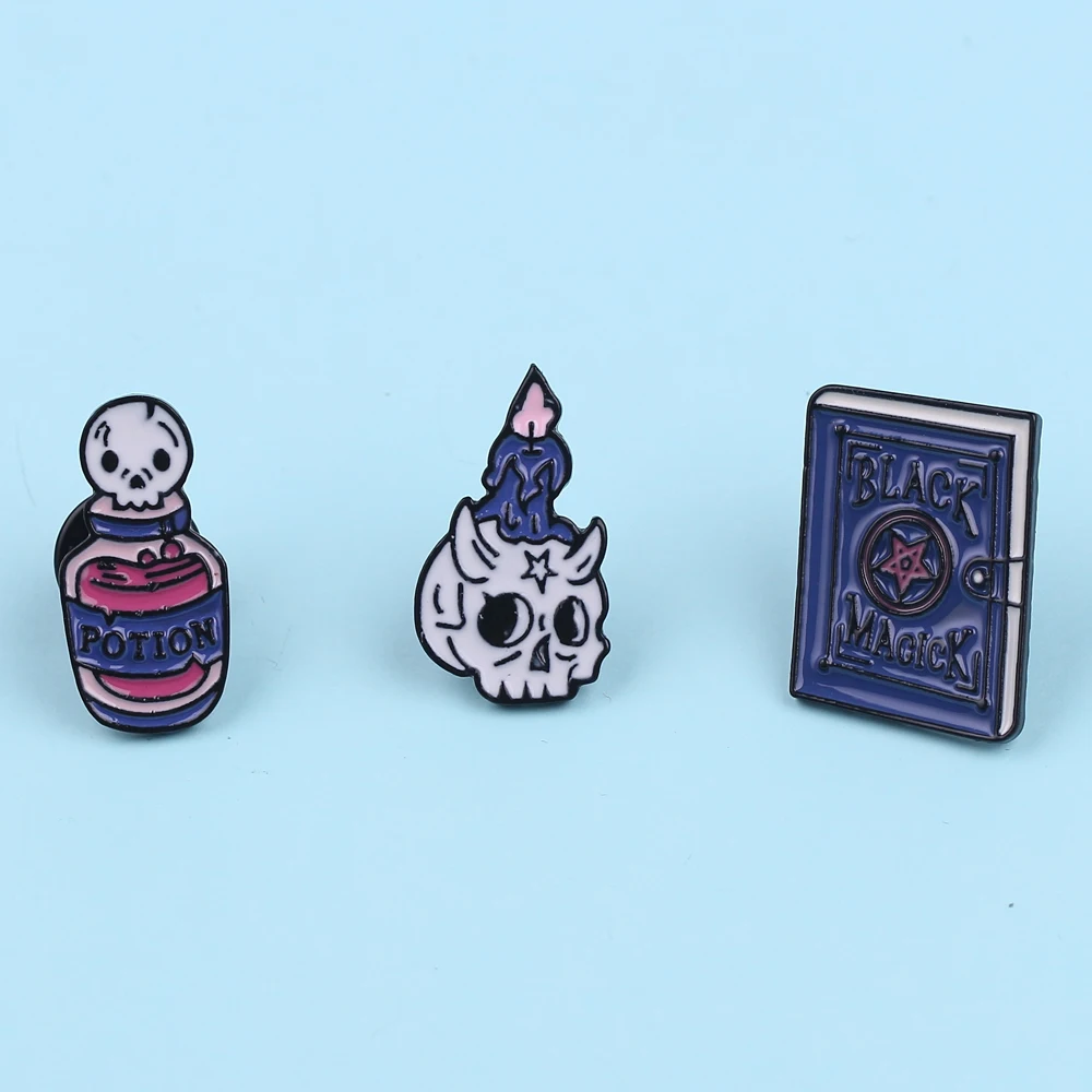 Wholesale 20pcs Skeleton Candle Navy Black Magic Book Brooch Poison Potion Enamel Lapel Pins Unique Halloween Gift for Children | Украшения