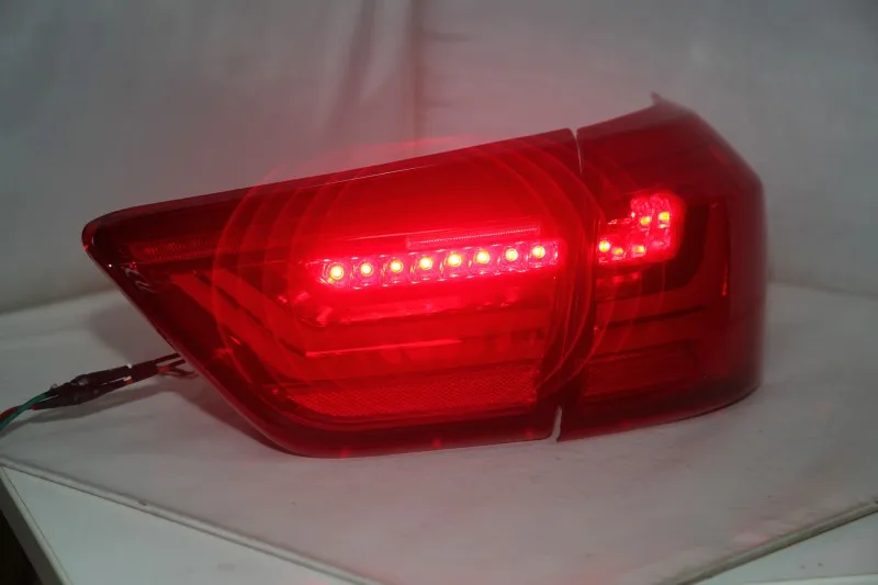 Hyundai ix25尾灯总成  红白  奥迪款 (2)