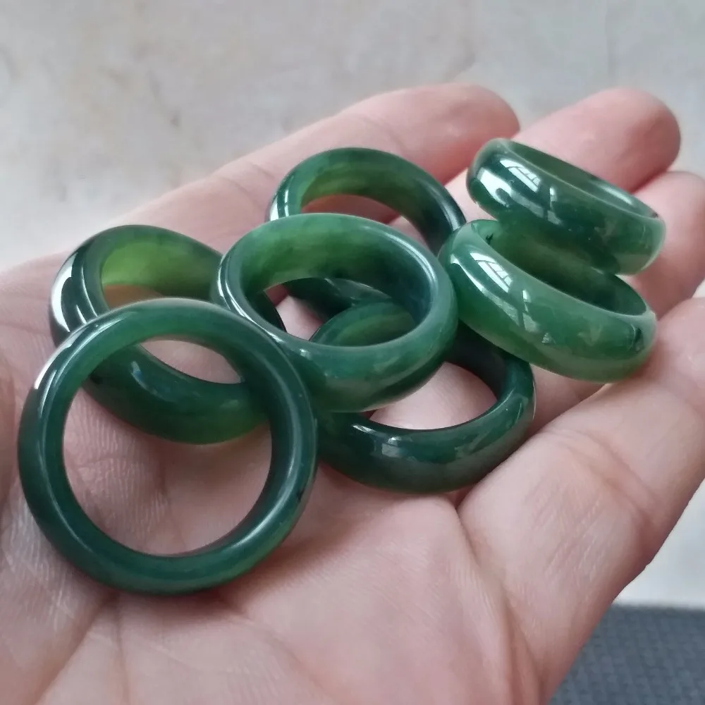 

18.8mm Nephrite ring or Pendant Canadian Jade Natural Greenstone Pounamu jade