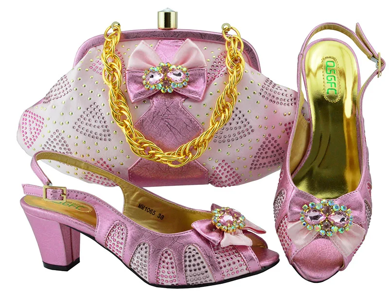 MM1065 Pink
