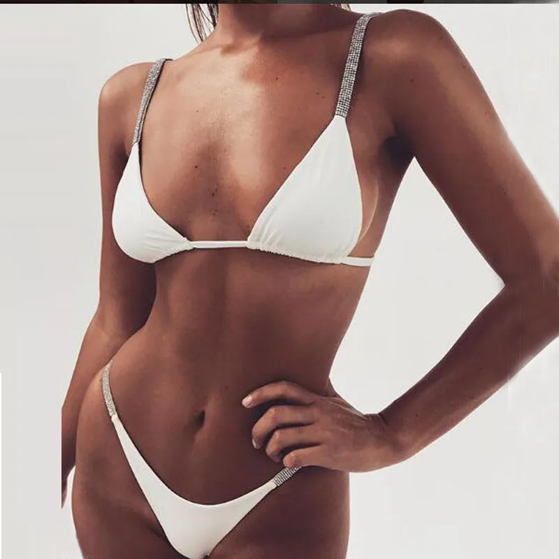 

2018 Sexy Lingerie Hot Crystal Bra Set Women Bandage Bra+G-Strap Rhinestone Ladies Bra and Brief Set Sexy Underwear Summer Sets