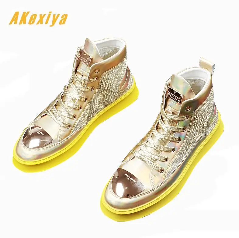 

2019 New Men designer Gold silver charming high tops platform Casual Flats Shoes Man punk Loafers board shoes zapatos hombre