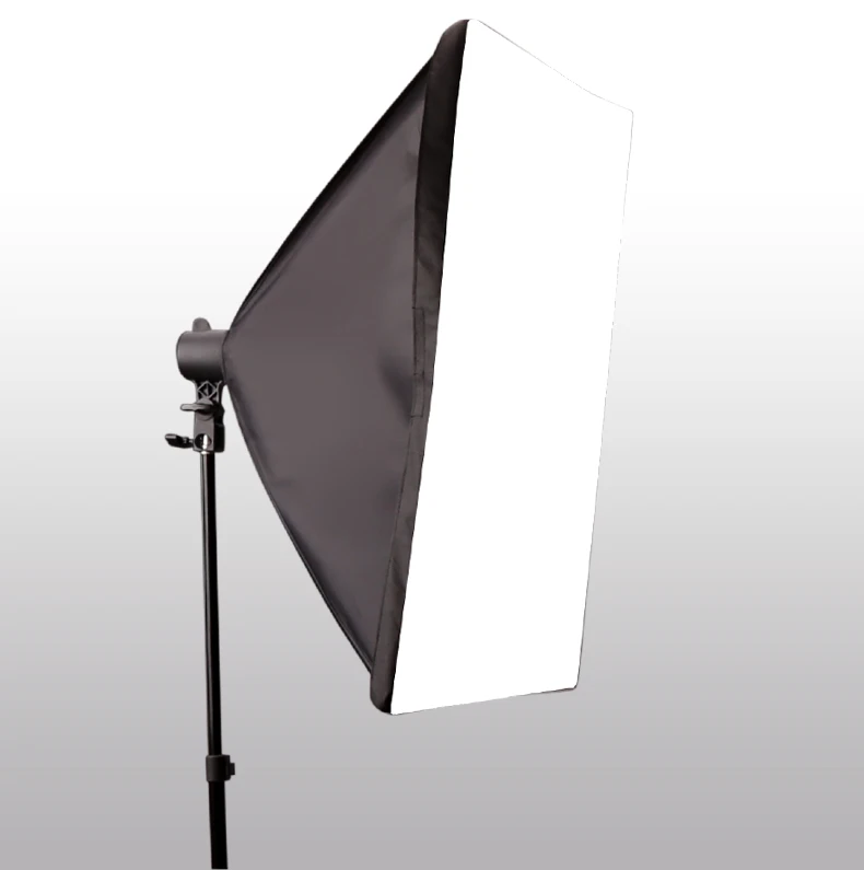 

Diffuser Reflector Softbox Professional Photography 50*70 centimeters Softbox with carrying Bag CD50 A