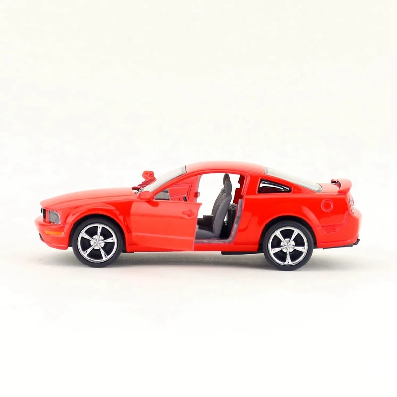 2006GT (13)