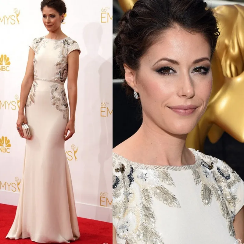 

2017 Celebrity Dresses 66th Emmy Awards Wonderful Elegant A-Line Scoop Short Sleeve Back Hollow Sweep Train red carpet dresses