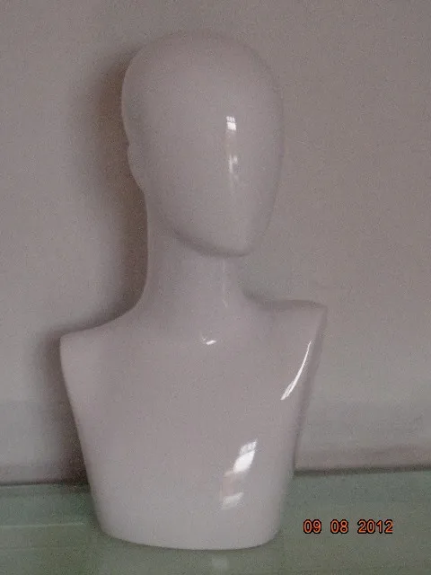 100