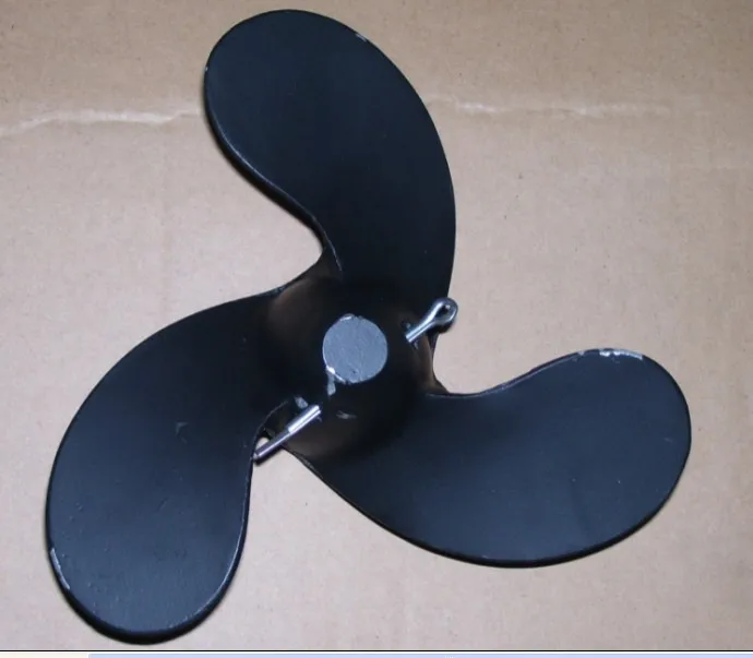 

F6 Aluminum Propeller 309-64107-0 30964-1070M for Tohatsu Nissan 2.5hp 3.5hp / Mercury 3.3hp outboard motors 7.4 X 5.7