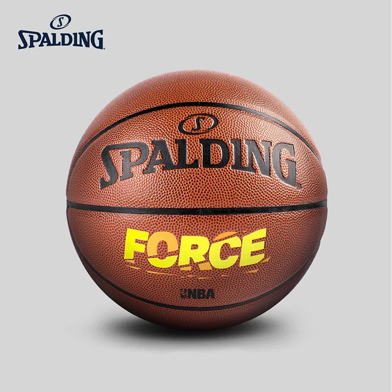 Spalding Баскетбол 7th студентов Крытый Открытый PU соревнование баскетбольное оборудование 74-625y