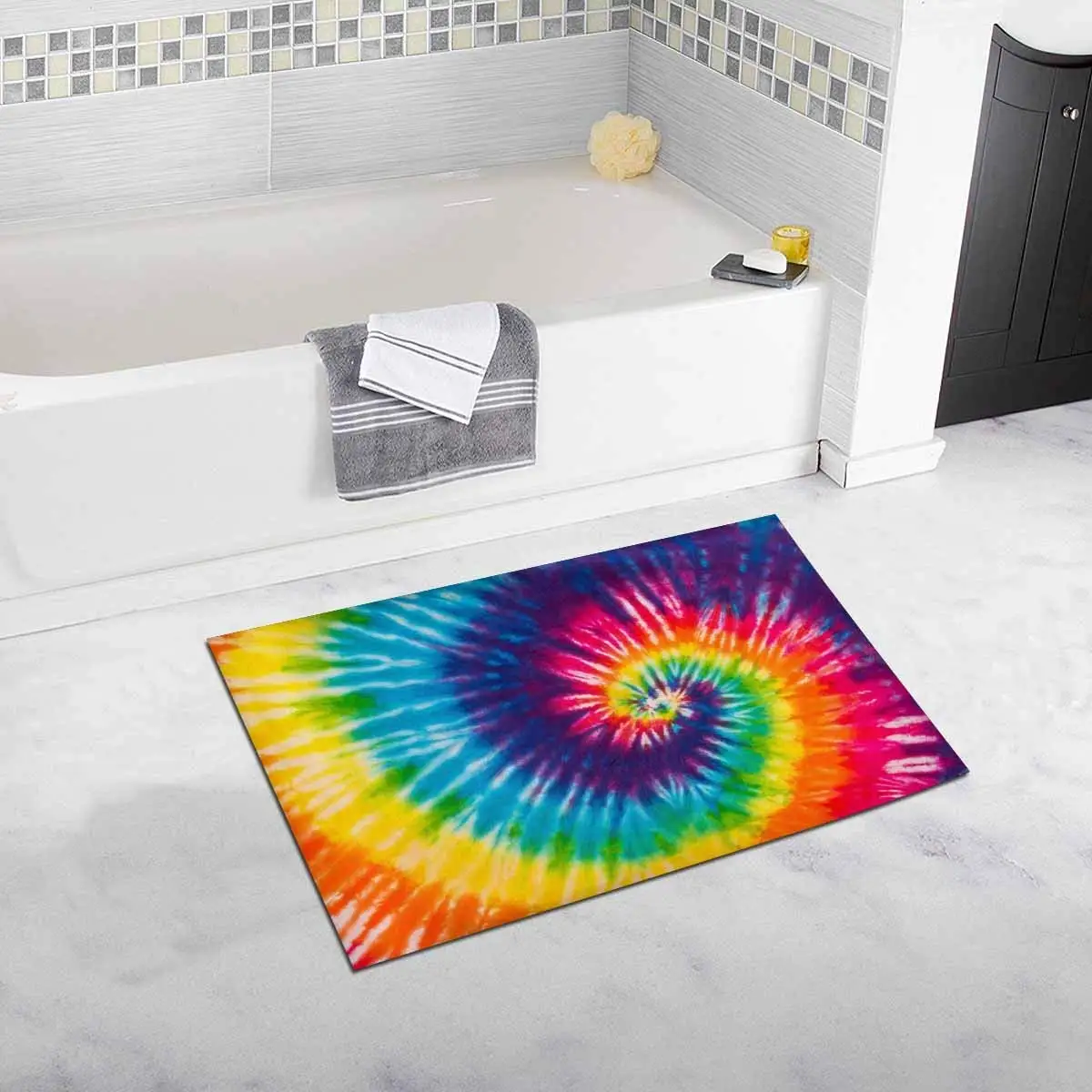 Ванна с рисунком внутри