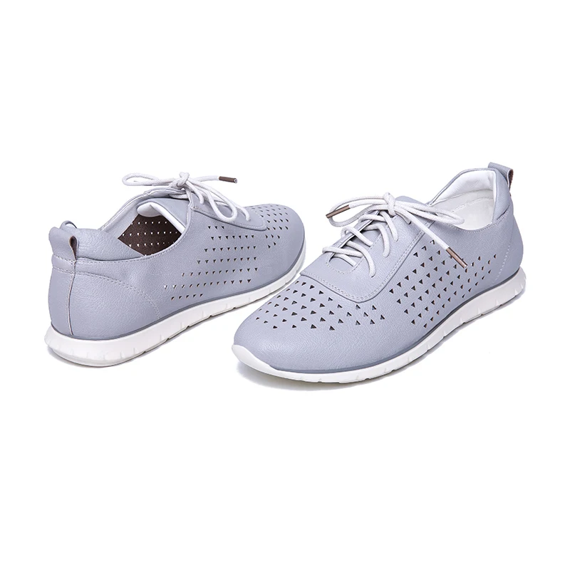 IMG_9425 AIMEIGAO 2019 New Lace Up Flats Shoes Soft Leather Comfort Shoes For Women Hollow Out Breathable Casual Shoes Autumn And Spring