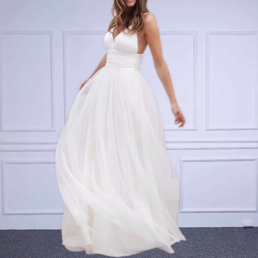 Beach Wedding Dresses Spaghetti Straps Pure White Ruched Tulle 2016 Wedding Dresses Simple Style Fairy Bridal