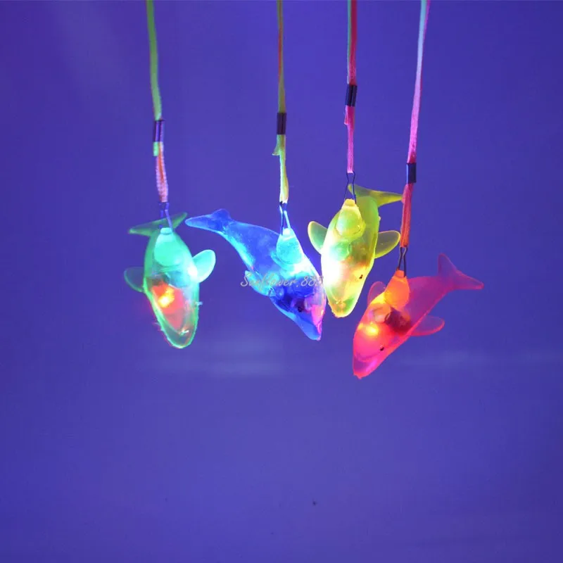 LED мигает ожерелье с дельфинами Подвески дети взрослые светящиеся украшения