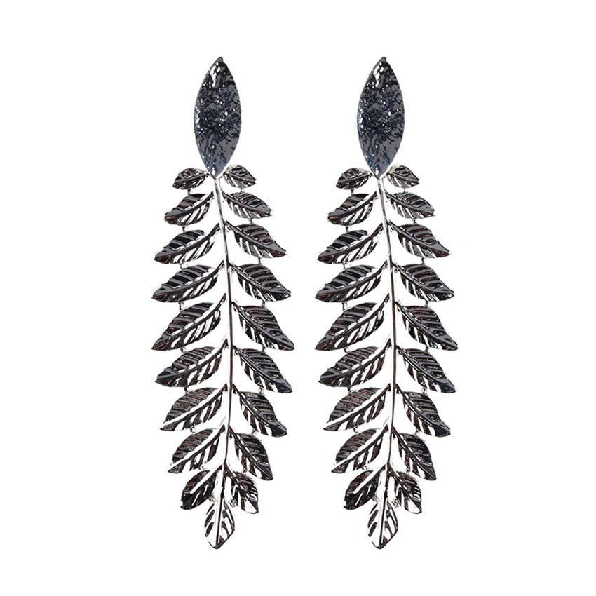 drop earrings