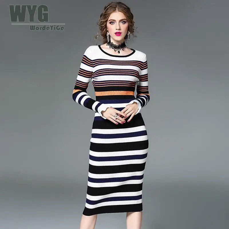 

Women Long Knitted Dress Sweaters 2017 Autumn Winter Black And White Striped Ribbed Flare Full Sleeve Midi Dress WYG