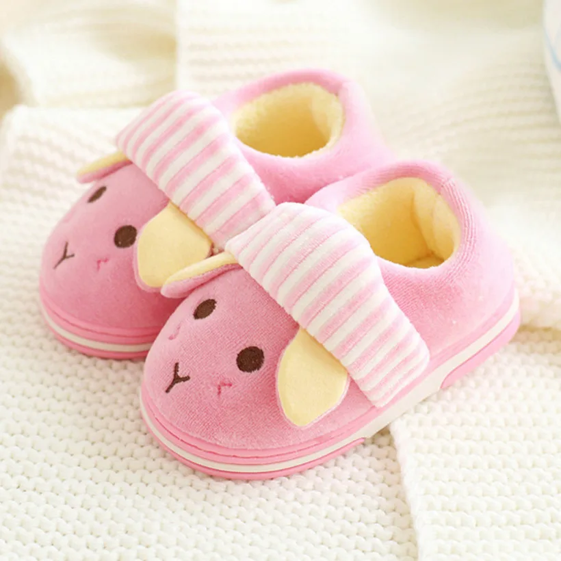 Тапочки для малышей; Детские Зимние домашние тапочки с милыми животными; домашние тапочки для детей; Теплая обувь для мальчиков и девочек - Цвет: Розовый