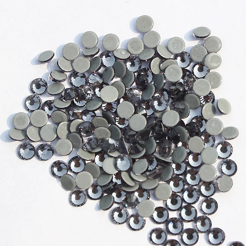 Hotfix Rhinestones 1