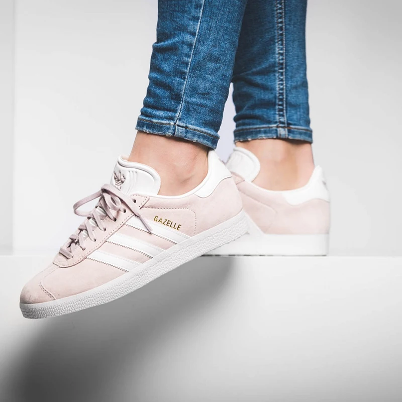 Adidas GAZELLE Clover Women's Walking Shoes , Light Pink, Non slip Wear resistant Damping Breathable BB5472 Adidas GAZELLE Clover Women's Walking Shoes , Light Pink, Non slip Wear resistant Damping Breathable BB5472