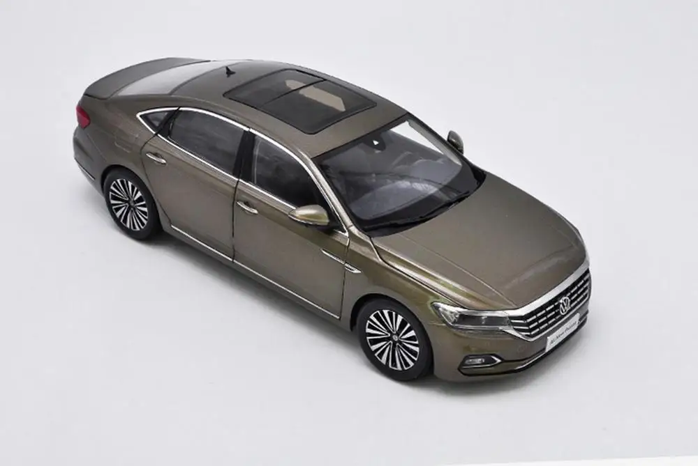 Новинка Коллекция игрушечных моделей автомобилей VW Volkswagen Passat 1/18 Gold литой под