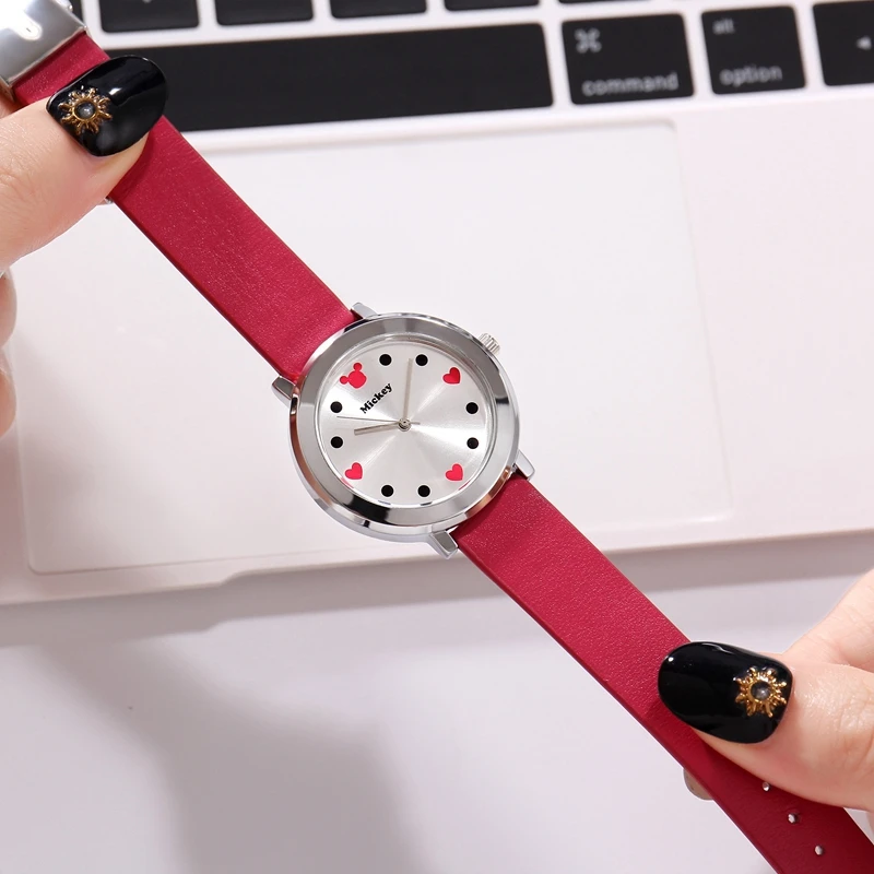 Рисунок 5 - Часы наручные женские кварцевые с Микки Маусом