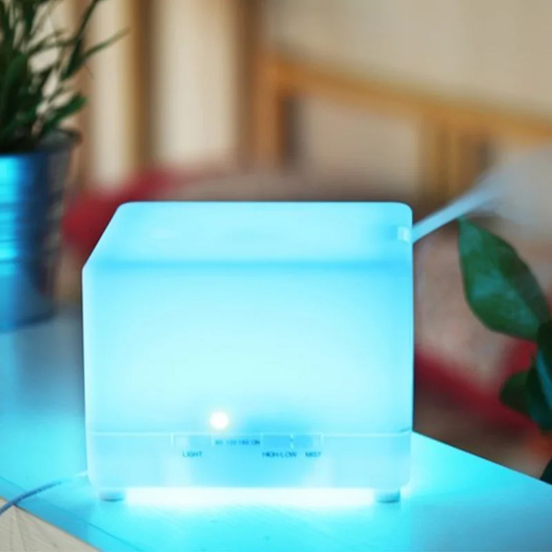 700ml Aroma Essential Oil Diffuser With Color LED Lights and Waterless