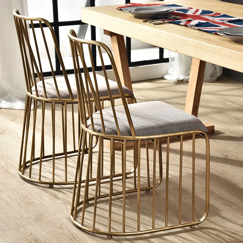 Nordic leisure bar stool modern minimalist dining chair wrought iron bar chair golden high stool Nordic leisure bar stool modern minimalist dining chair wrought iron bar chair golden high stool