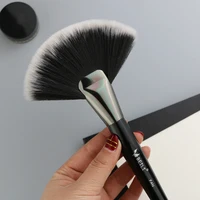Synthetic Hair Powder Brushes