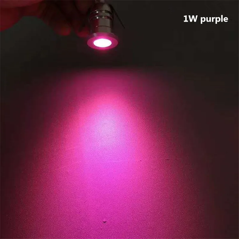 10967471293_1866570682