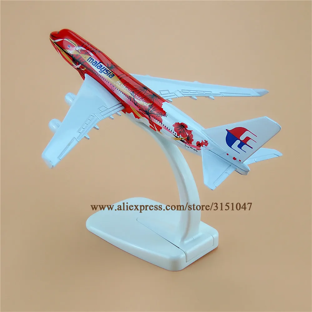 

Air Malaysia B747 Boeing 747 Airlines Airplane Model Flower Airways Alloy Metal Model Plane Diecast Aircraft 16cm Gift