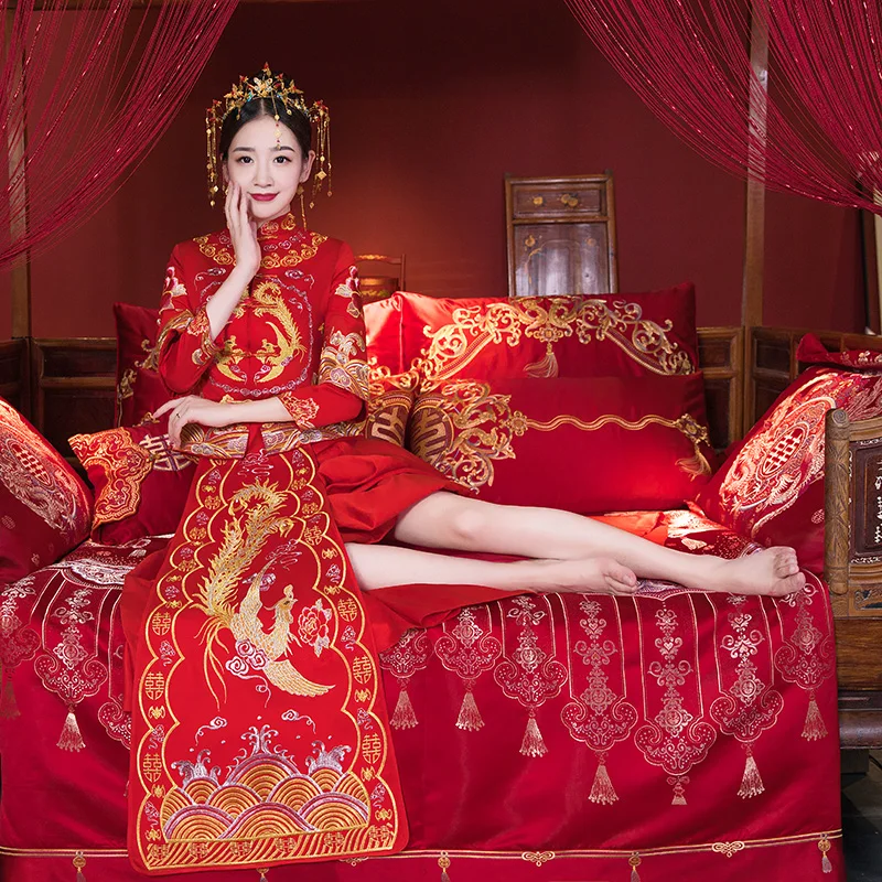 

National Chinese Vintage Cheongsam Classic Red Wedding Evening Party Bride Dress Elegant Women Marriage Set Hangfu Clothing