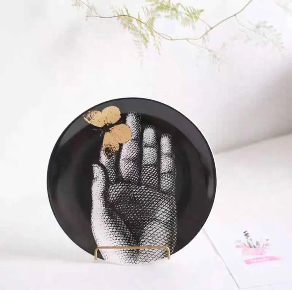 12 8 дюймов моды в Милане rosenthal Piero fornasetti Керамика пластин Свадебные украшения пластин Рождественская столовая посуда искусство настенные тарелки - Цвет: 12