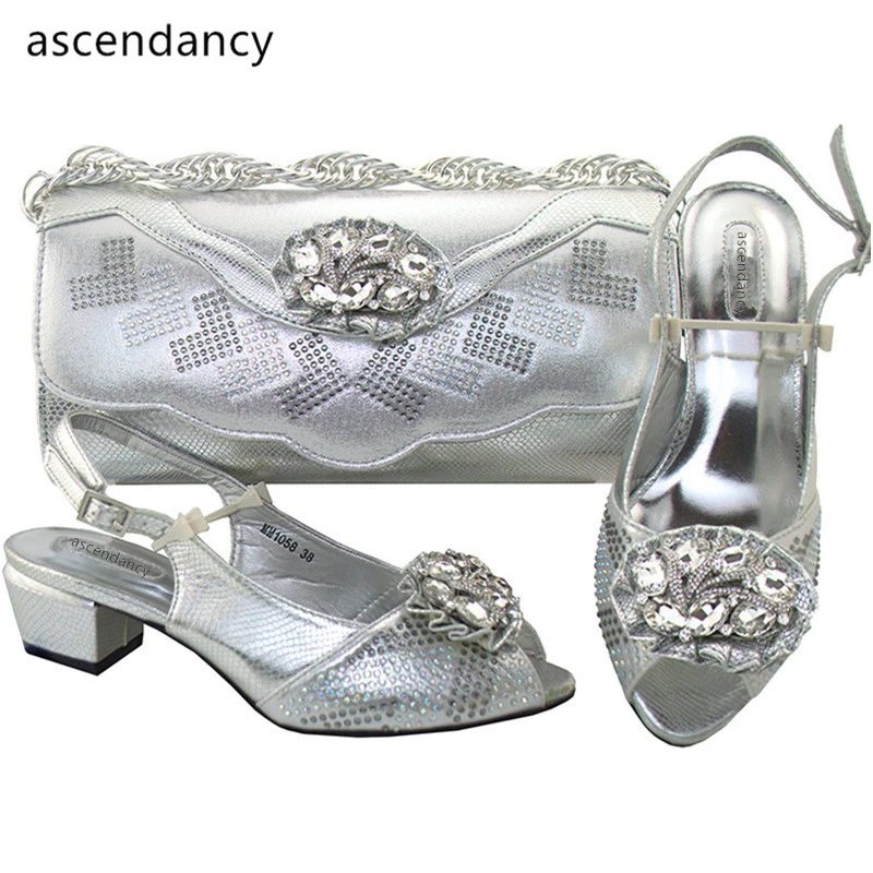 

Sliver Color Shoes and Matching Bag for Nigeria Party Italian Ladies Shoes and Bag Set Decorated with Rhinestone Wedding Shoes