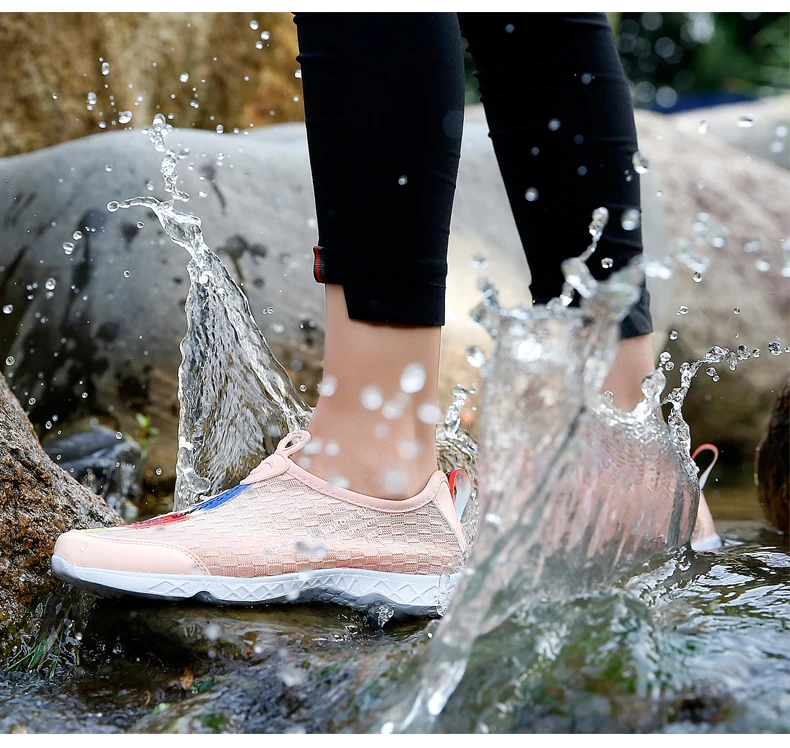 Женская уличная летняя водонепроницаемая обувь без застежки, дышащие сетчатые кроссовки легкие быстросохнущие рыбацкий трекинговый пляжный костюм на плоской подошве