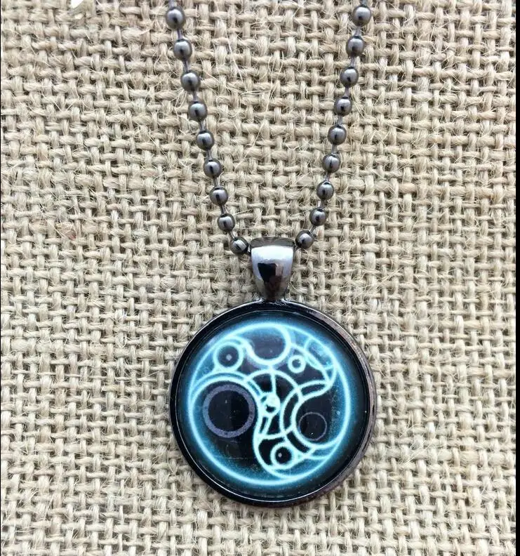

Gallifreyan Doctor Who inspired Pendant ewelry Necklace