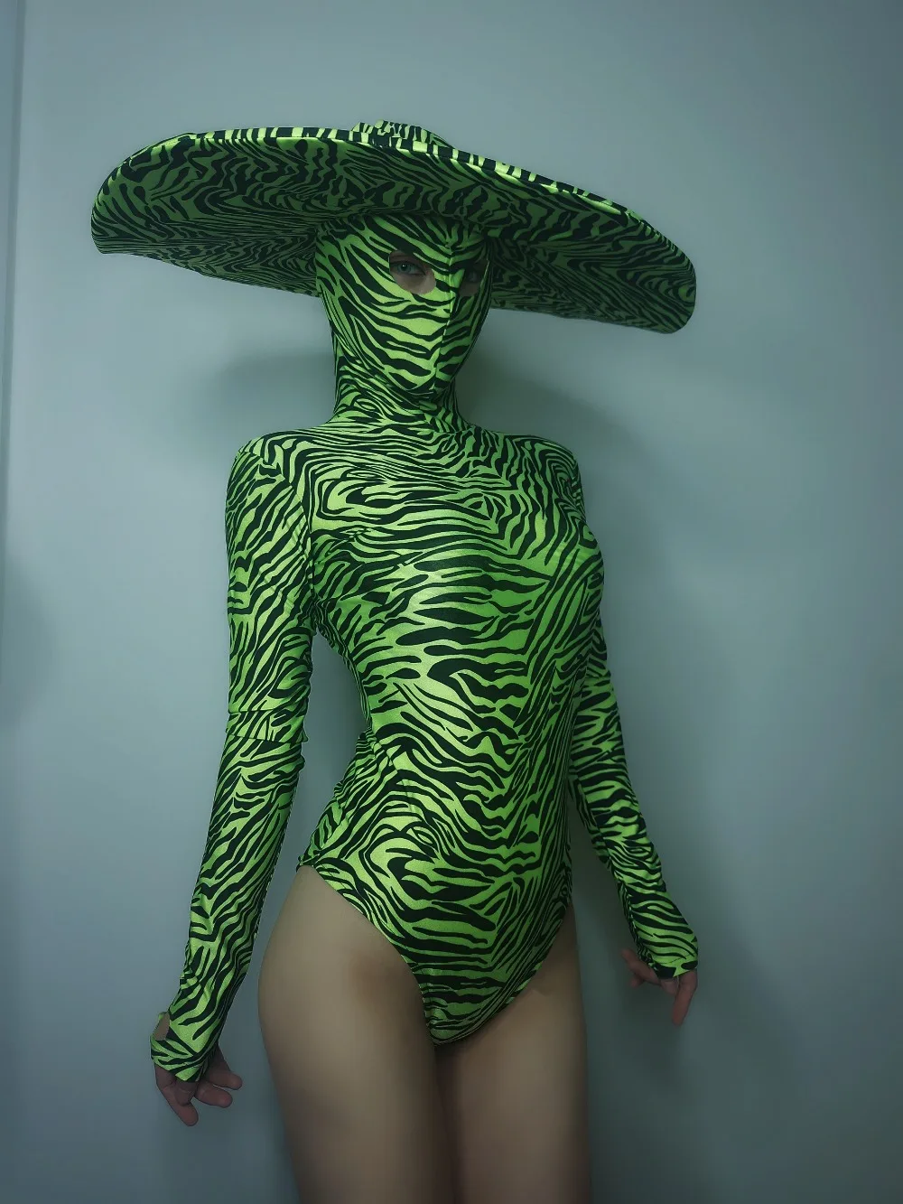 LOBUDEK Green Black Zebra Stripes Bodysuit Big Hat Women Nightclub Costume Dance Team Jazz Dj Performance Leotard Catwalk Stage Wear -Zentai shop online HTB1aYfBVsfpK1RjSZFOq6y6nFXaI.jpg